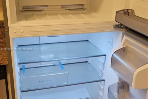 Condo in Fort Lauderdale, Florida, 2 bedrooms № 2036305 - photo 14