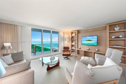 Condo in Miami Beach, Florida, 3 bedrooms  № 2022964 - photo 3