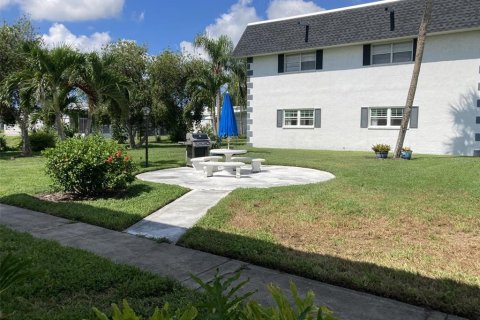 Copropriété à vendre à Bradenton, Floride: 2 chambres, 100.89 m2 № 1916847 - photo 19