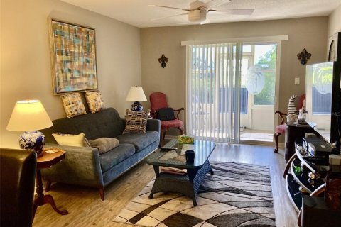 Copropriété à vendre à Bradenton, Floride: 2 chambres, 100.89 m2 № 1916847 - photo 3