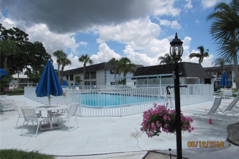 Copropriété à vendre à Bradenton, Floride: 2 chambres, 100.89 m2 № 1916847 - photo 21