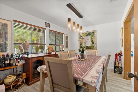 Casa en venta en Ormond Beach, Florida, 3 dormitorios, 178.84 m2 № 1741196 - foto 5