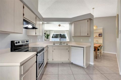 Casa en venta en Brandon, Florida, 3 dormitorios, 135.36 m2 № 1538158 - foto 11