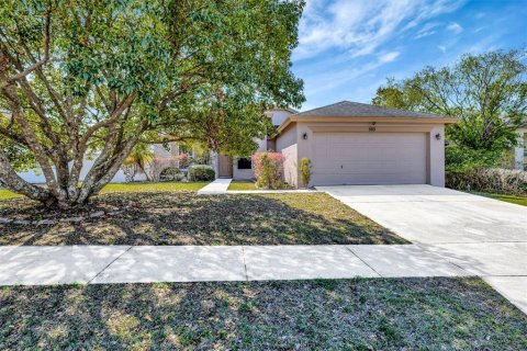 Casa en venta en Brandon, Florida, 3 dormitorios, 135.36 m2 № 1538158 - foto 2