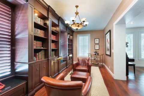 Купить виллу или дом в Корал-Гейблс, Флорида 5 спален, 375.33м2, № 2052663 - фото 20