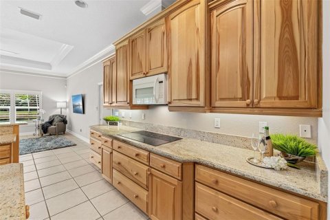 House in Merrit Island, Florida 4 bedrooms, 239.13 sq.m. № 1579212 - photo 22