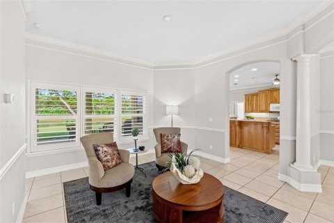 House in Merrit Island, Florida 4 bedrooms, 239.13 sq.m. № 1579212 - photo 14