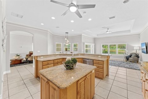 House in Merrit Island, Florida 4 bedrooms, 239.13 sq.m. № 1579212 - photo 23
