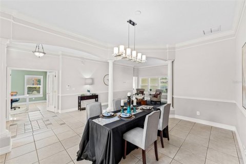 House in Merrit Island, Florida 4 bedrooms, 239.13 sq.m. № 1579212 - photo 17