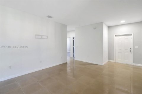 Condo in Homestead, Florida, 3 bedrooms  № 2042235 - photo 2