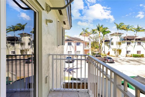 Condo in Homestead, Florida, 3 bedrooms  № 2042235 - photo 19