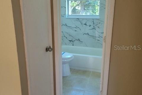 House in Fort Lauderdale, Florida 3 bedrooms, 105.63 sq.m. № 1906423 - photo 23