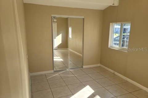 House in Fort Lauderdale, Florida 3 bedrooms, 105.63 sq.m. № 1906423 - photo 11