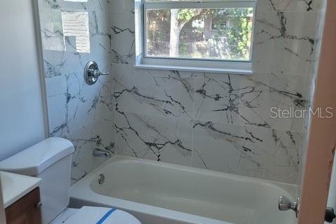 House in Fort Lauderdale, Florida 3 bedrooms, 105.63 sq.m. № 1906423 - photo 3
