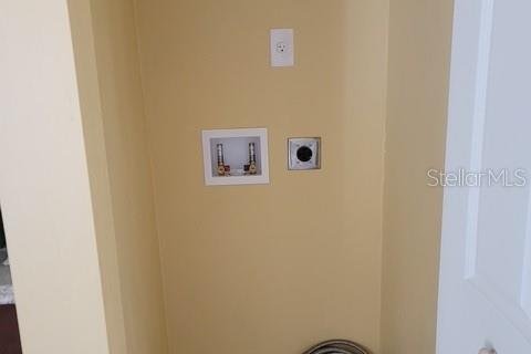 House in Fort Lauderdale, Florida 3 bedrooms, 105.63 sq.m. № 1906423 - photo 25