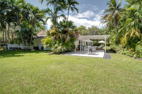 Купить виллу или дом в Пайнкрест, Флорида 4 спальни, 269.97м2, № 1931238 - фото 5