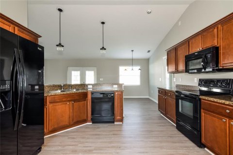 Villa ou maison à louer à Bartow, Floride: 3 chambres, 142.6 m2 № 1797153 - photo 5