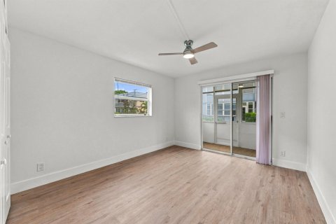Condo in Delray Beach, Florida, 2 bedrooms № 2401235 - photo 22