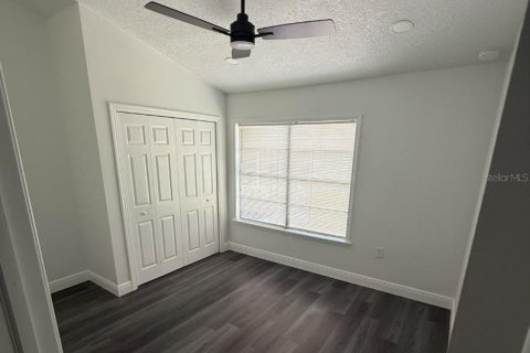 Casa en venta en Kissimmee, Florida, 4 dormitorios, 132.11 m2 № 1848233 - foto 18