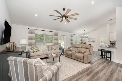 Villa ou maison à vendre à Palm Bay, Floride: 4 chambres, 166.11 m2 № 1802990 - photo 7