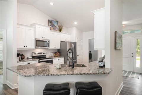 Villa ou maison à vendre à Palm Bay, Floride: 4 chambres, 166.11 m2 № 1802990 - photo 10