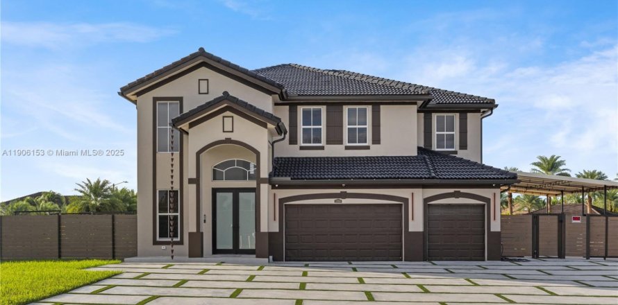 Villa ou maison à Miami, Floride 5 chambres, 372.26 m2 № 1956861