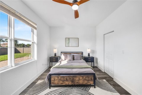 Villa ou maison à vendre à Miami, Floride: 5 chambres, 372.26 m2 № 1956861 - photo 25