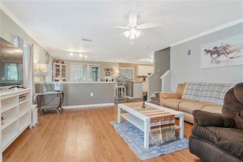 Casa en venta en Land O' Lakes, Florida, 3 dormitorios, 194.26 m2 № 2329288 - foto 4