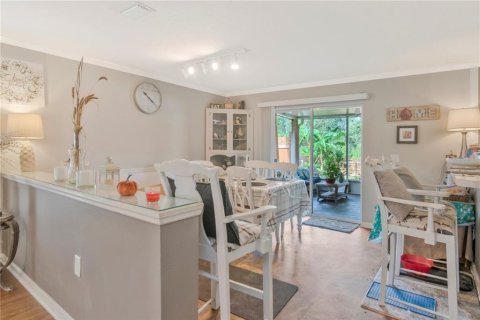 Casa en venta en Land O' Lakes, Florida, 3 dormitorios, 194.26 m2 № 2329288 - foto 8
