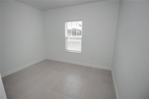 Villa ou maison à louer à Ocala, Floride: 4 chambres, 146.79 m2 № 1687967 - photo 6