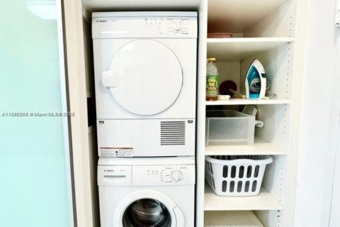 Copropriété à louer à Miami Beach, Floride: 1 chambre, 78.97 m2 № 1715309 - photo 21