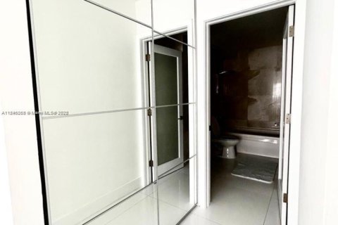Copropriété à louer à Miami Beach, Floride: 1 chambre, 78.97 m2 № 1715309 - photo 23