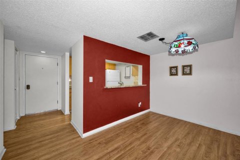 Condominio en venta en Tampa, Florida, 2 dormitorios, 121.33 m2 № 2148291 - foto 5