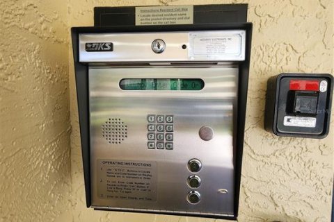 Condominio en venta en Tampa, Florida, 2 dormitorios, 121.33 m2 № 2148291 - foto 2