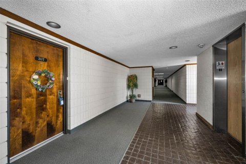 Condominio en venta en Tampa, Florida, 2 dormitorios, 121.33 m2 № 2148291 - foto 4