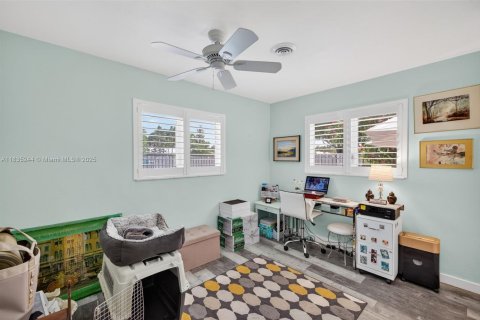 House in Fort Lauderdale, Florida 3 bedrooms, 115.94 sq.m. № 1821787 - photo 26