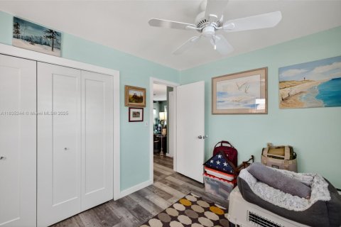 House in Fort Lauderdale, Florida 3 bedrooms, 115.94 sq.m. № 1821787 - photo 27