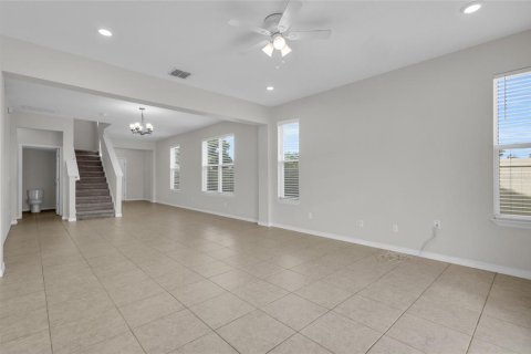 House in Ocoee, Florida 3 bedrooms, 183.76 sq.m. № 2393492 - photo 18