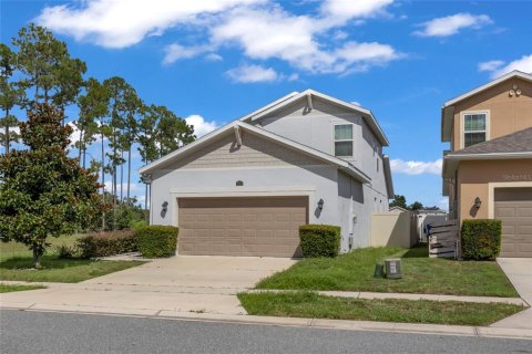 House in Ocoee, Florida 3 bedrooms, 183.76 sq.m. № 2393492 - photo 3
