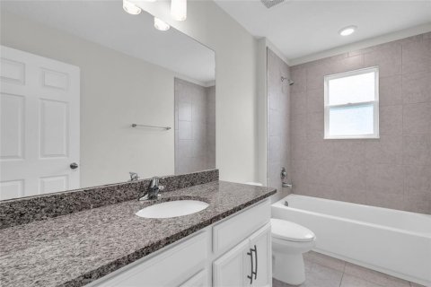 House in Ocoee, Florida 3 bedrooms, 183.76 sq.m. № 2393492 - photo 27