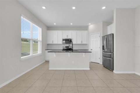 House in Ocoee, Florida 3 bedrooms, 183.76 sq.m. № 2393492 - photo 20