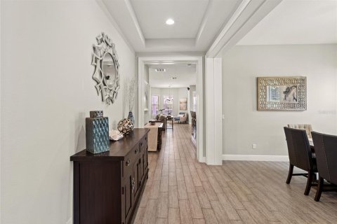 House in Windermere, Florida 4 bedrooms, 317.63 sq.m. № 1746430 - photo 6