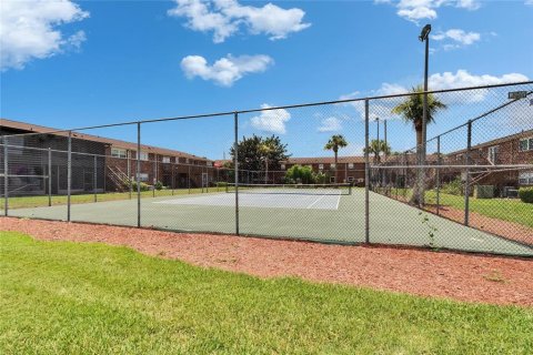 Condo in Lakeland, Florida, 2 bedrooms  № 1808690 - photo 18