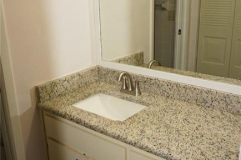 Снять в аренду кондоминиум в Гудзон, Флорида 6 комнат, 102.47м2, № 2222168 - фото 17