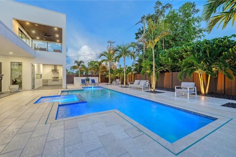 Villa ou maison à vendre à Sarasota, Floride: 4 chambres, 341.32 m2 № 2341789 - photo 20