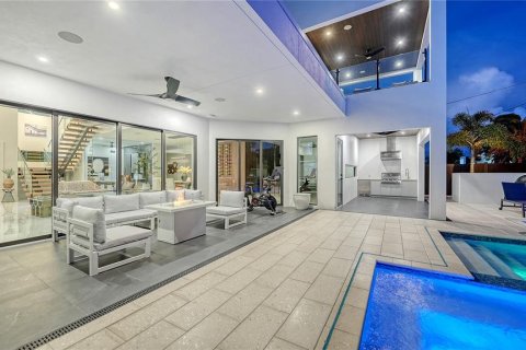 Villa ou maison à vendre à Sarasota, Floride: 4 chambres, 341.32 m2 № 2341789 - photo 24