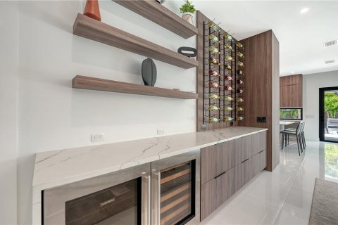Villa ou maison à vendre à Sarasota, Floride: 4 chambres, 341.32 m2 № 2341789 - photo 28