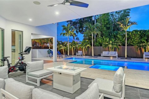 Villa ou maison à vendre à Sarasota, Floride: 4 chambres, 341.32 m2 № 2341789 - photo 18