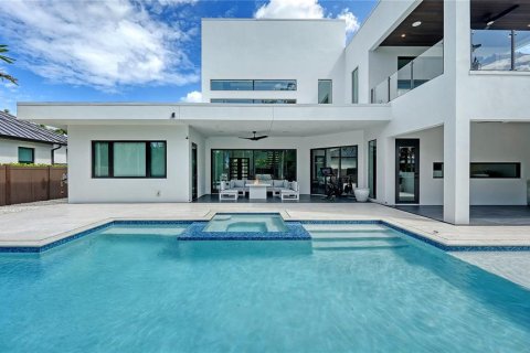 Villa ou maison à vendre à Sarasota, Floride: 4 chambres, 341.32 m2 № 2341789 - photo 14