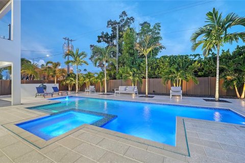 Villa ou maison à vendre à Sarasota, Floride: 4 chambres, 341.32 m2 № 2341789 - photo 22